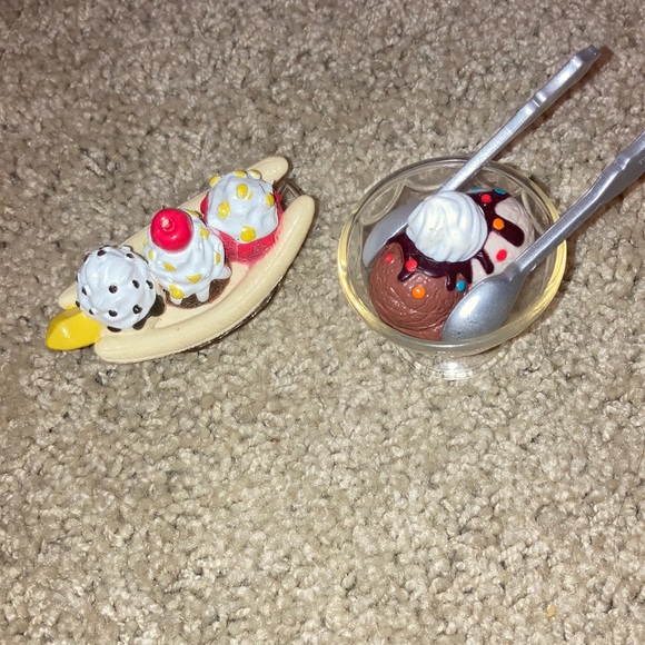 Mini food 🌟 Ice Cream Date Night Set Two Sundaes with Spoons sundaes - Picture 2 of 3